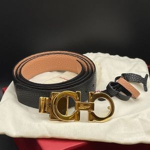 Salvatore Ferragamo Double Gancini Reversible Leather Belt Black & Macadamia